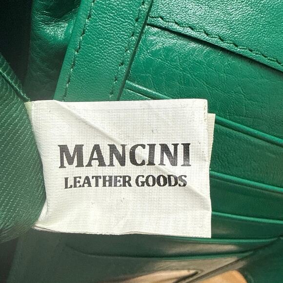 Vintage Mancini Kelly Green Leather Bifold Wallet Magnetic Snap - Picture 3 of 6